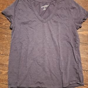 Universal Thread Slate V-Neck Tee